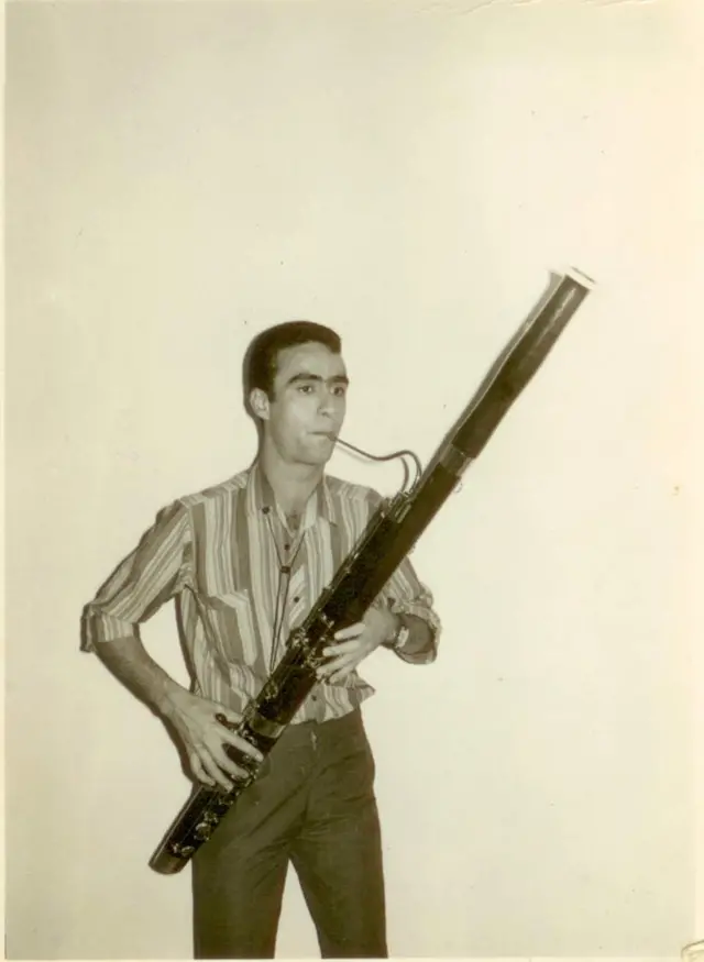 محسن افتاده