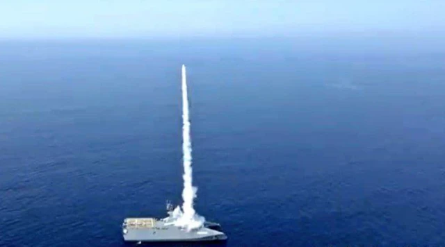 ईरान की नई क्रूज़ मिसाइल