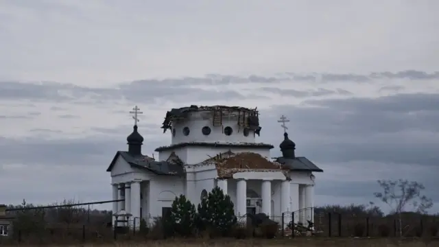Разрушенная церковь в окрестностях Бахмута