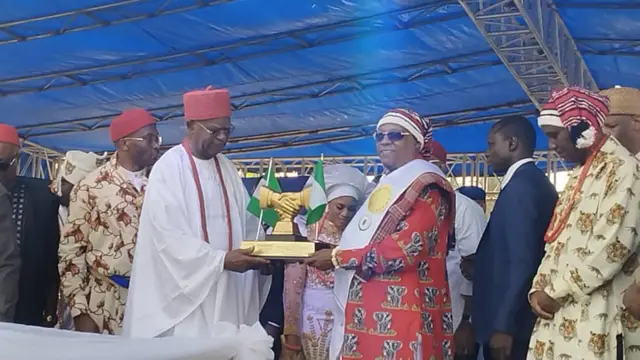 Obi nke Ọnicha bụ Igwe Achebe na Osote Onyeisiala Shettima