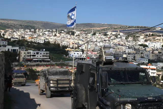 القوات الإسرائيلية تقتحم مخيم الفارعة للاجئين الفلسطينيين في الضفة الغربية المحتلة في 29 ديسمبر/كانون الأول 2023