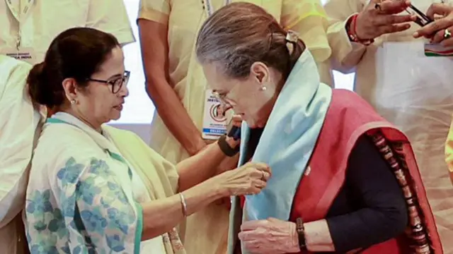 ममता बनर्जी और सोनिया गांधी