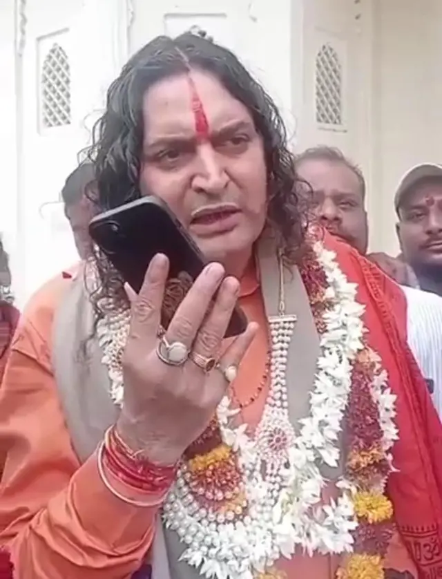 चुनाव जीतने के बाद मीट की दुकानें बंद कराने निकले बीजेपी विधायक बालमुकुंद आचार्य