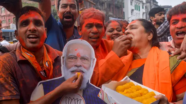 मोदी