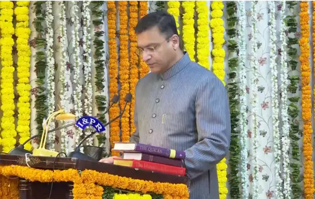 అక్బరుద్దీన్ ఒవైసీ