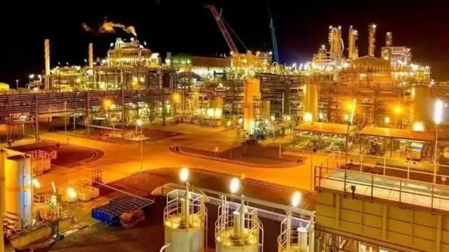 Ụlọorụ ebe a na-esipụta mmanụ agbidi nke Dangote