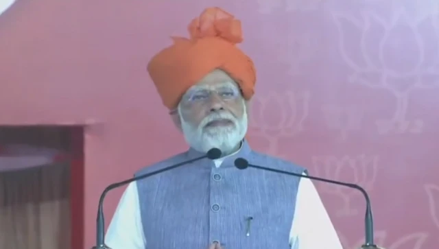 नरेंद्र मोदी