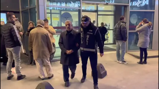 gözaltı