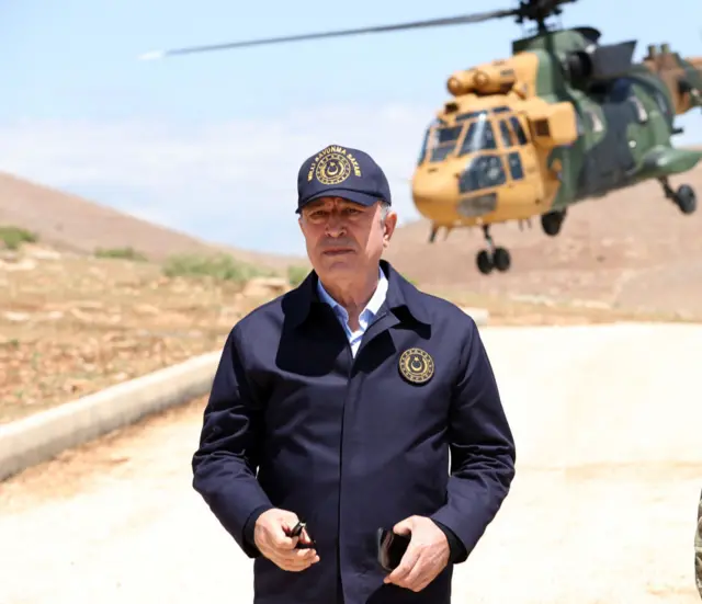 Hulusi Akar