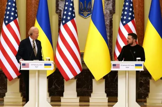 Biden alisimulia usiku ambao alizungumza na Zelensky wakati Urusi ilipovamia nchi hiyo mwaka jana