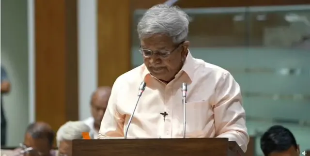 નાણાંમંત્રી કનુભાઈ દેસાઈ