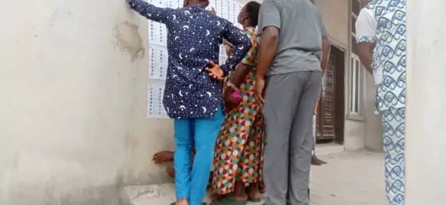 Ndị a na-achọ aha ha.