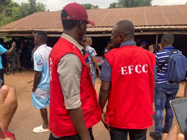 Ndị ọrụ EFCC