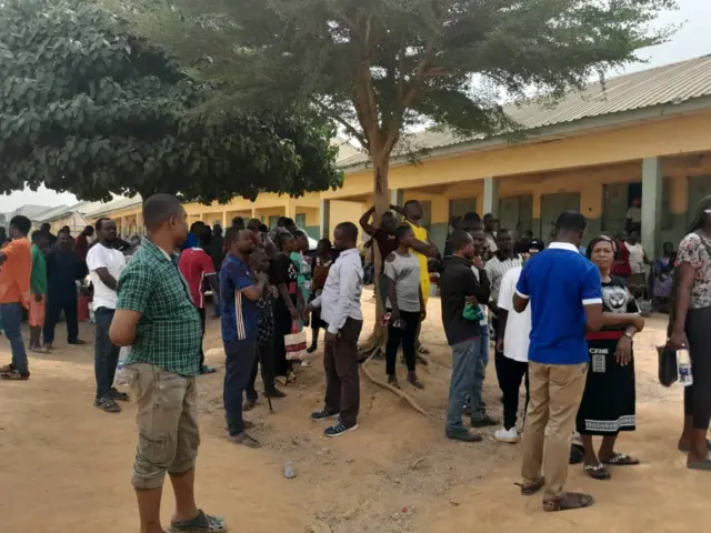 Pipo dey queue
