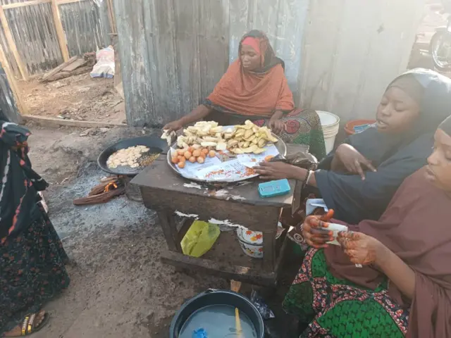 Ndị na-ere nri