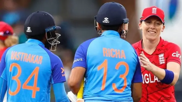 क्रिकेट