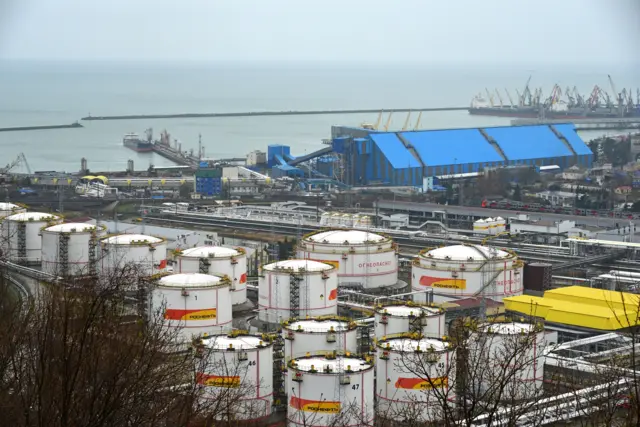 Нефтебаза в Туапсе