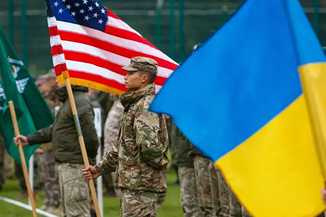 Украинских военных обучают в Европе и США
