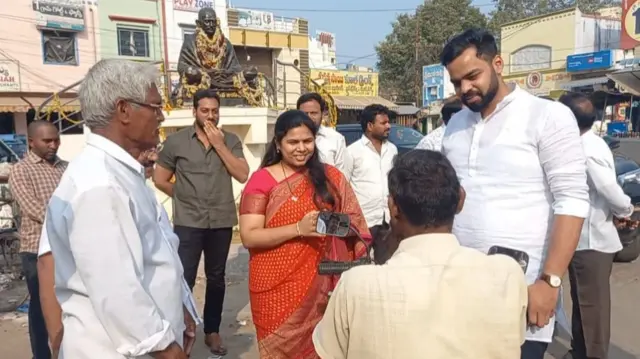 భూమా అఖిల ప్రియ