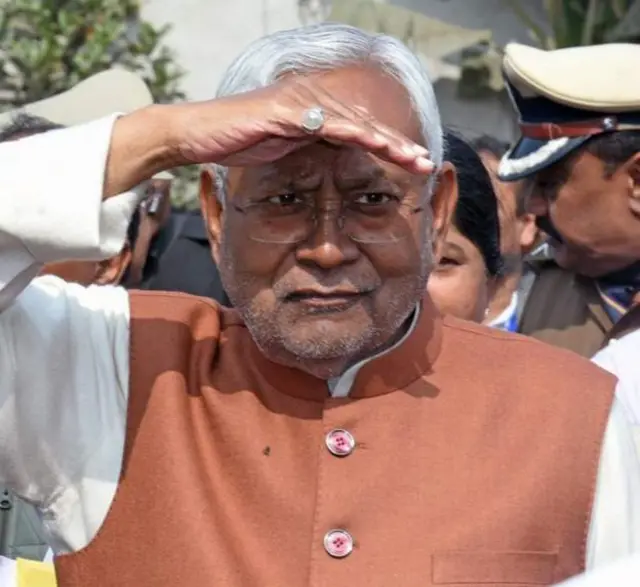 નીતીશકુમાર