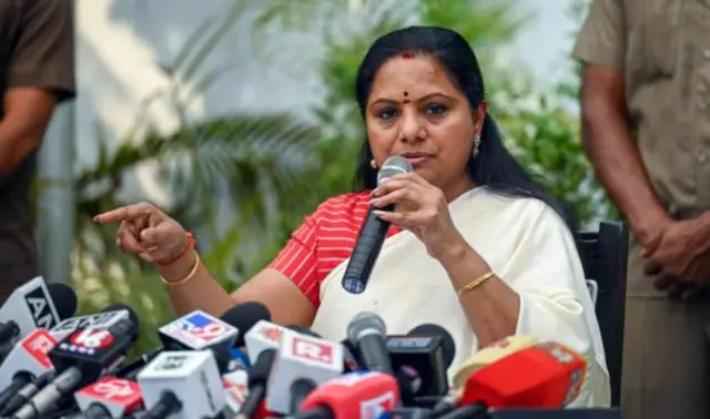 કે કવિતા