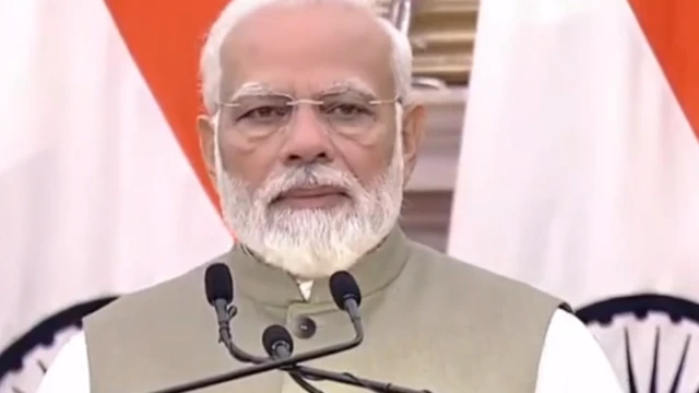 मोदी
