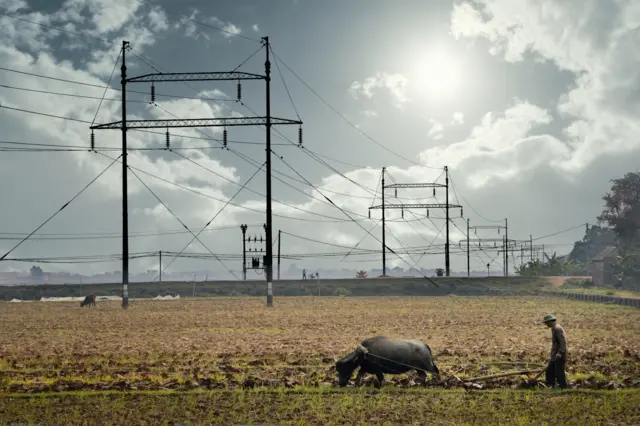 ગુજરાત ખેડૂતોને વીજળી