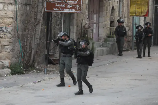 مقتل 3 فلسطينيين برصاص القوات الإسرائيلية في جنين