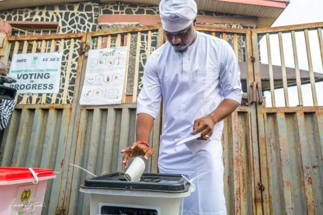 Gbadebo Rhodes-Vivour vote