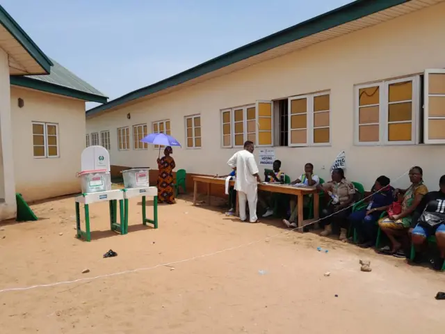 Polling unit
