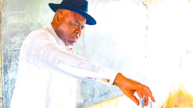 Bayelsa govnor praise INEC for conduct of election