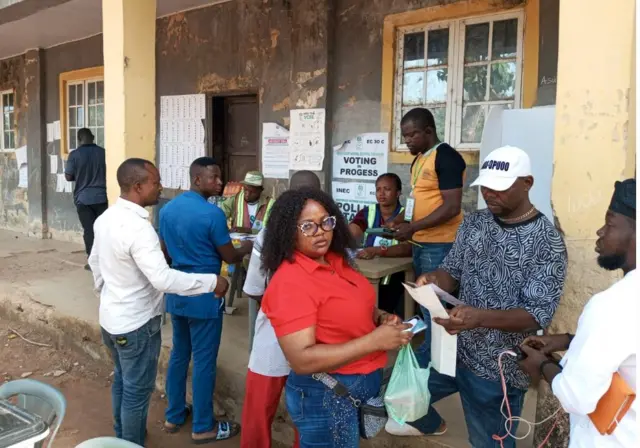 Ntuliaka Gọvanọ amaliterela na mpaghara ụfọdụ n'Enugwu
