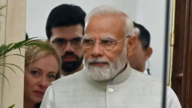 नरेंद्र मोदी