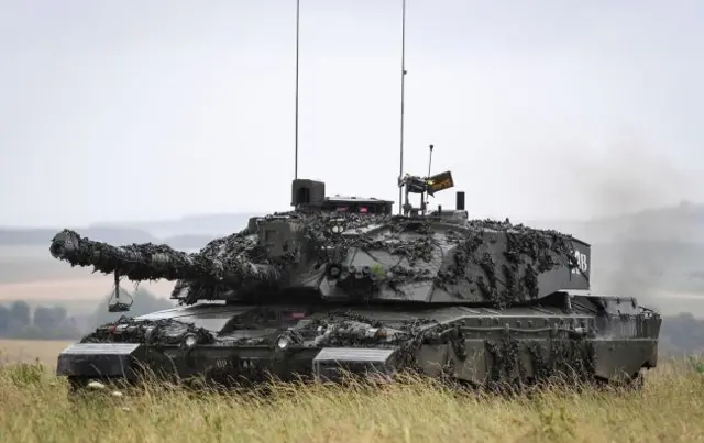 Британский танк Challenger-2