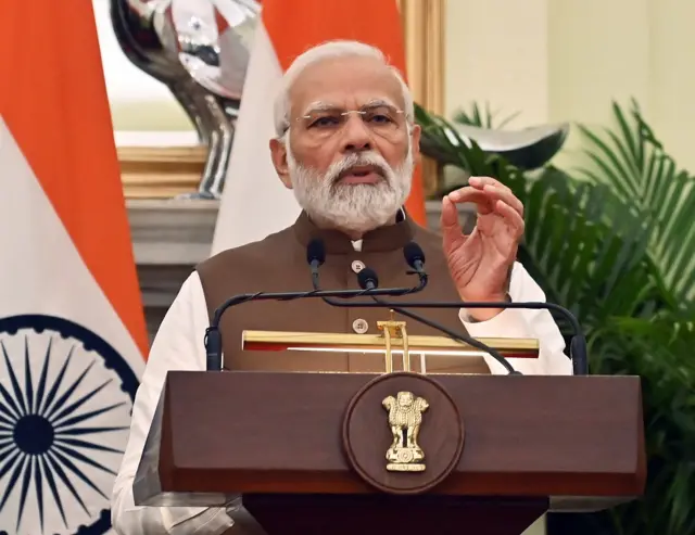 प्रधानमंत्री नरेंद्र मोदी