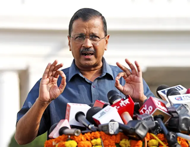 दिल्ली के मुख्यमंत्री अरविंद केजरीवाल