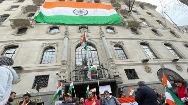 लंदन में भारतीय उच्चायोग