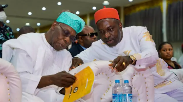Olusegun Obasanjo na Chukwuma Soludo