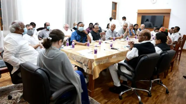 शरद पवार