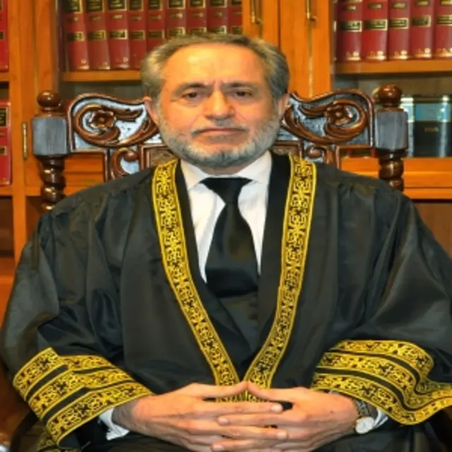 جسٹس جمال مندوخیل