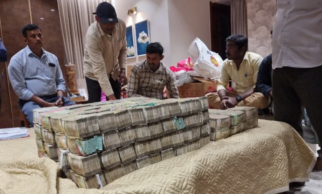बीजेपी विधायक के घर और दफ़्तर पर छापा