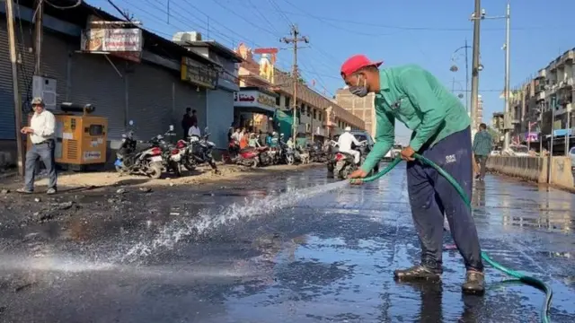 किराडपुरा इलाके में सफाई