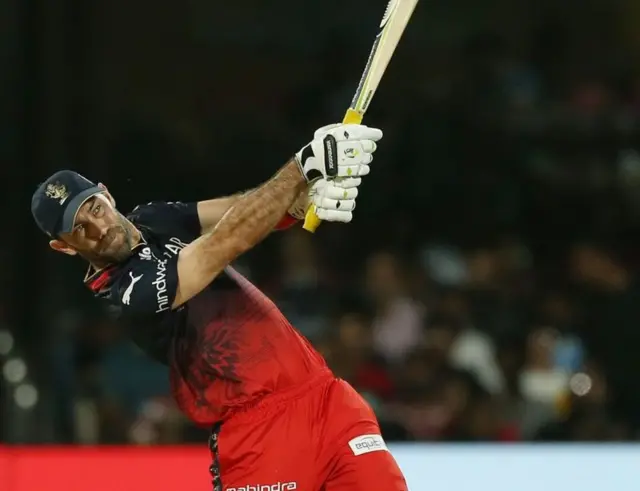 ग्लेन मैक्सवेल