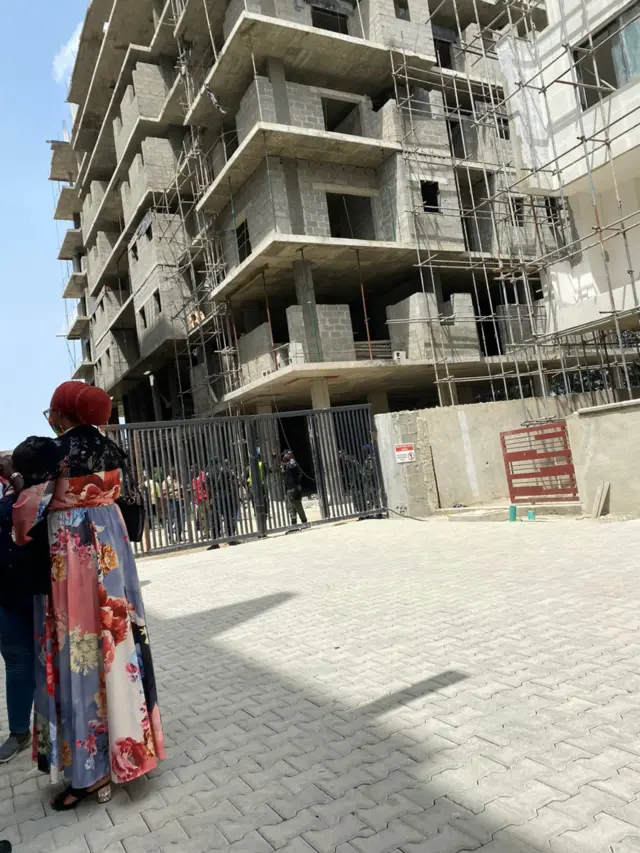 Ndị nchekwa na ndị ọrụ gbatagbata