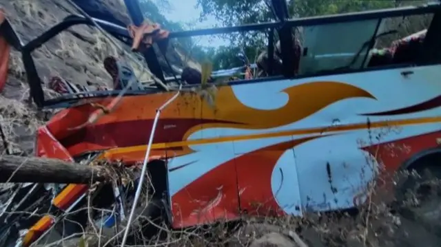 బస్సు ప్రమాదం