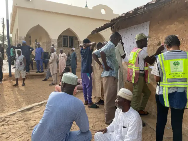 Ntuliaka n'Adamawa Steeti