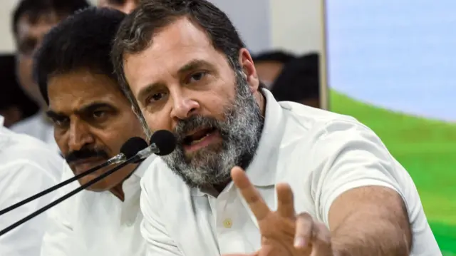 राहुल गांधी