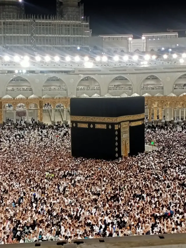 Masu ibada a Masallacin Harami na Makkah