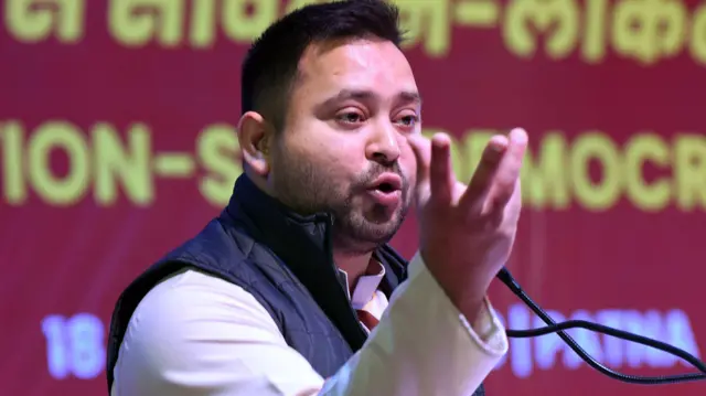 तेजस्वी यादव