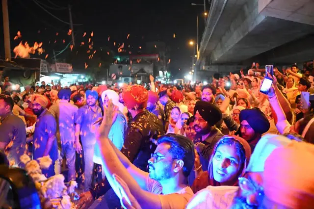 ਬਾਦਲ, ਲੰਬੀ